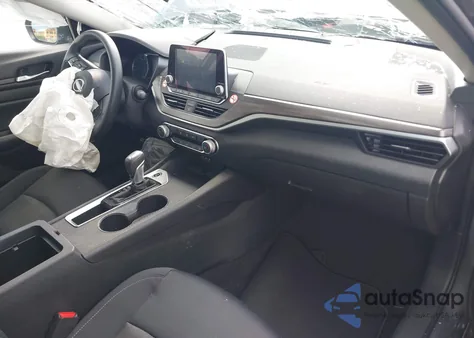 2025 Nissan Altima Sv Fwd z USA, uszkodzony, nr VIN 1N4BL4DV1SN301935